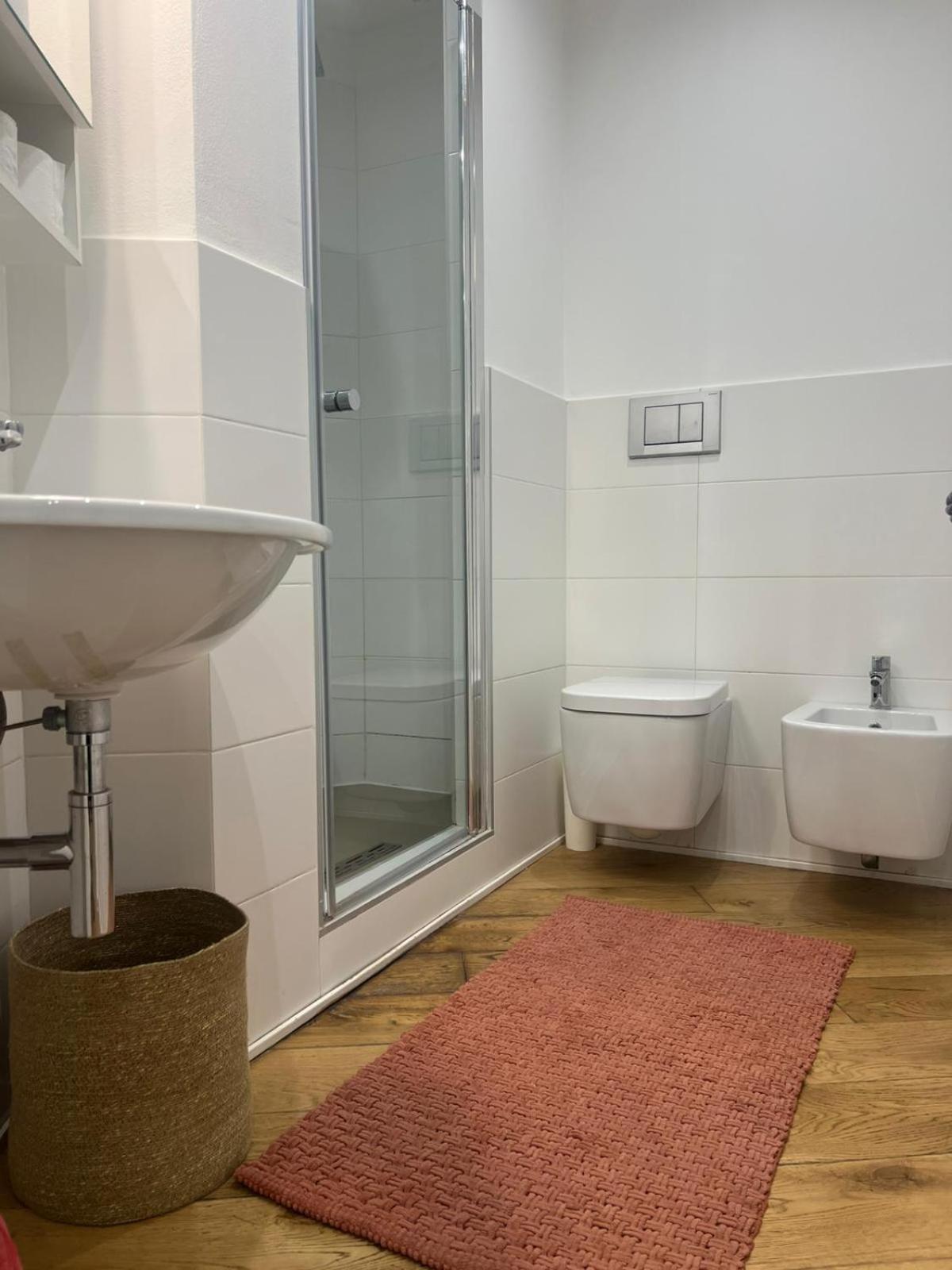 Appartement La Regina Delle Locazioni Accanto Bocconi